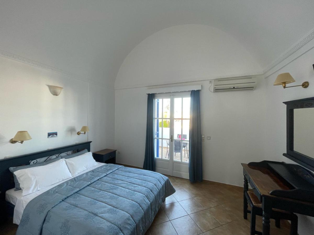 Leonidas Apartments Kamari  Exterior photo