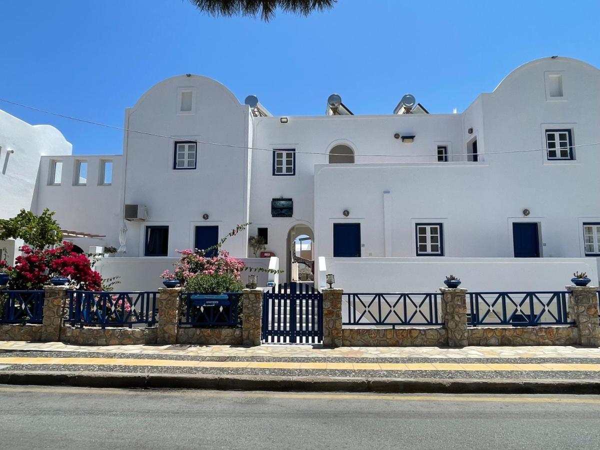 Leonidas Apartments Kamari  Exterior photo